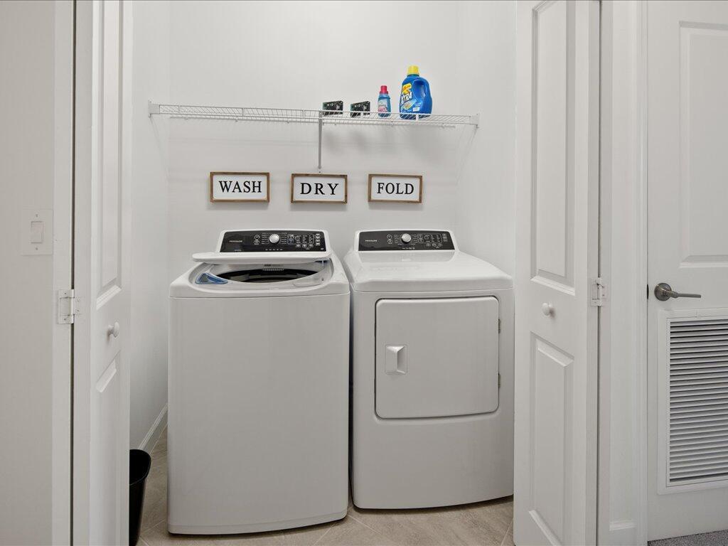 14121 Pine Lodge Lane, Fort Myers