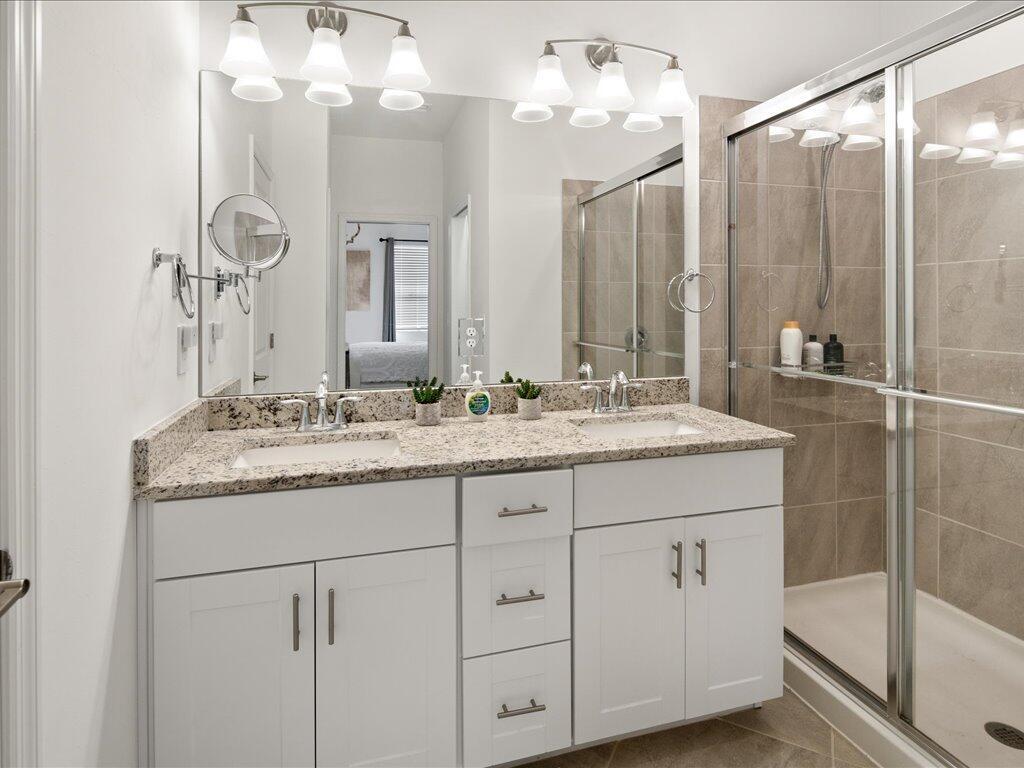 14121 Pine Lodge Lane, Fort Myers