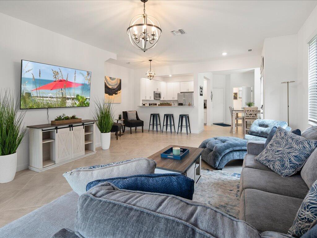 14121 Pine Lodge Lane, Fort Myers