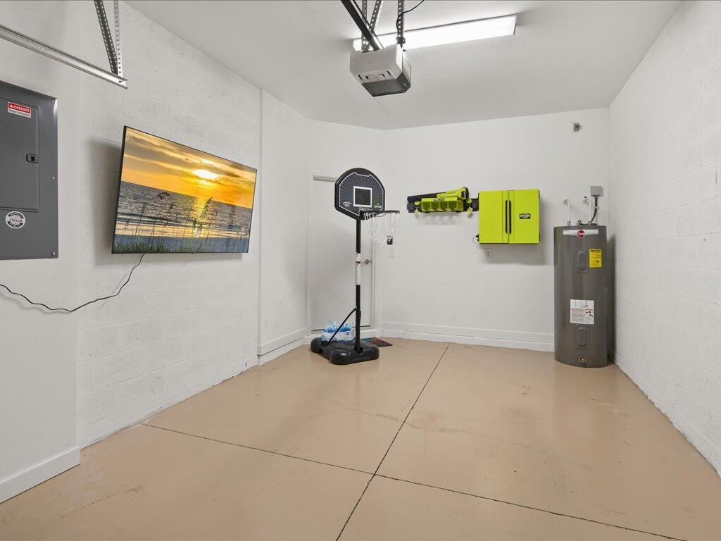 14121 Pine Lodge Lane, Fort Myers