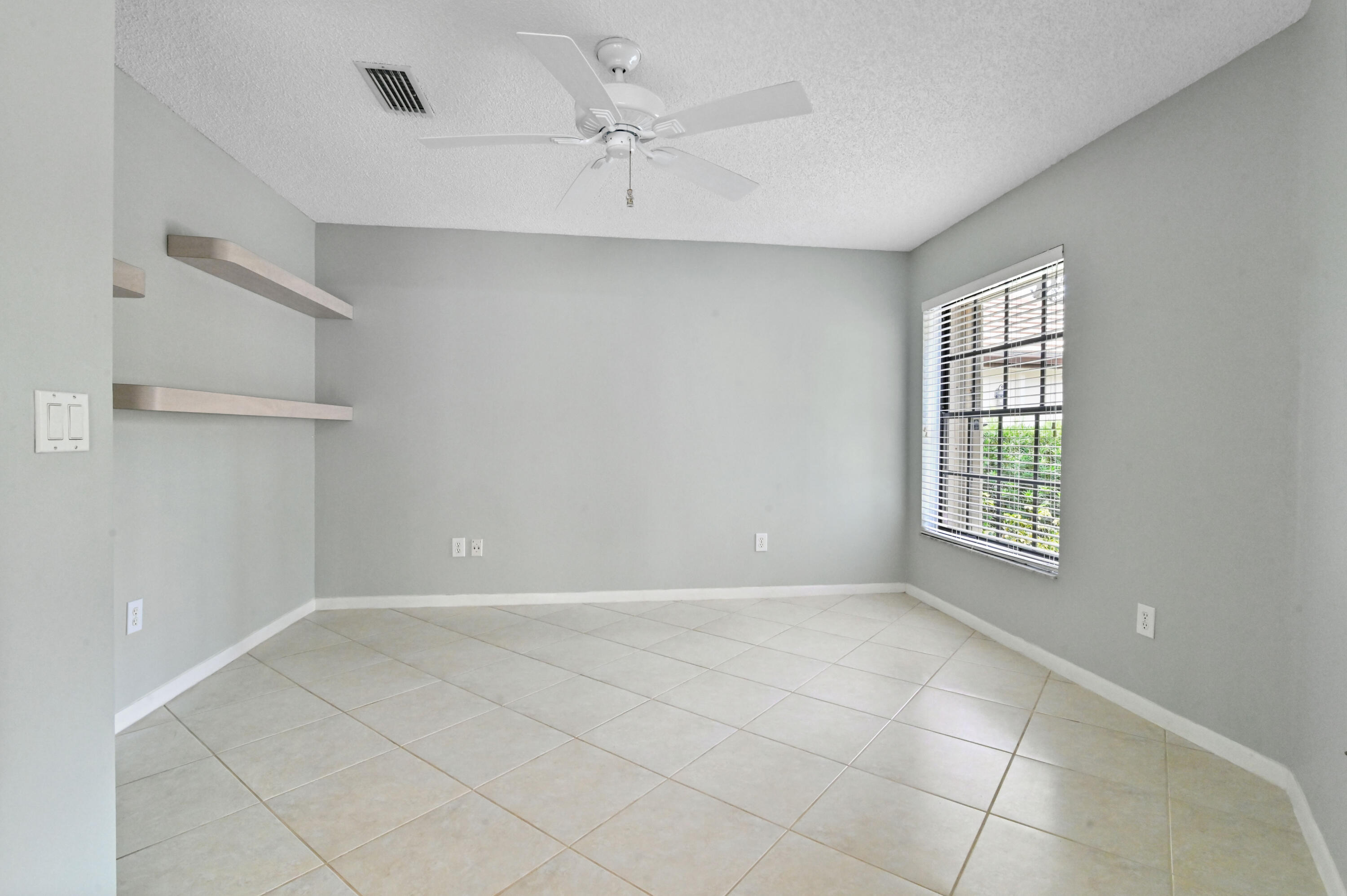 4340 Sherwood Forest Drive