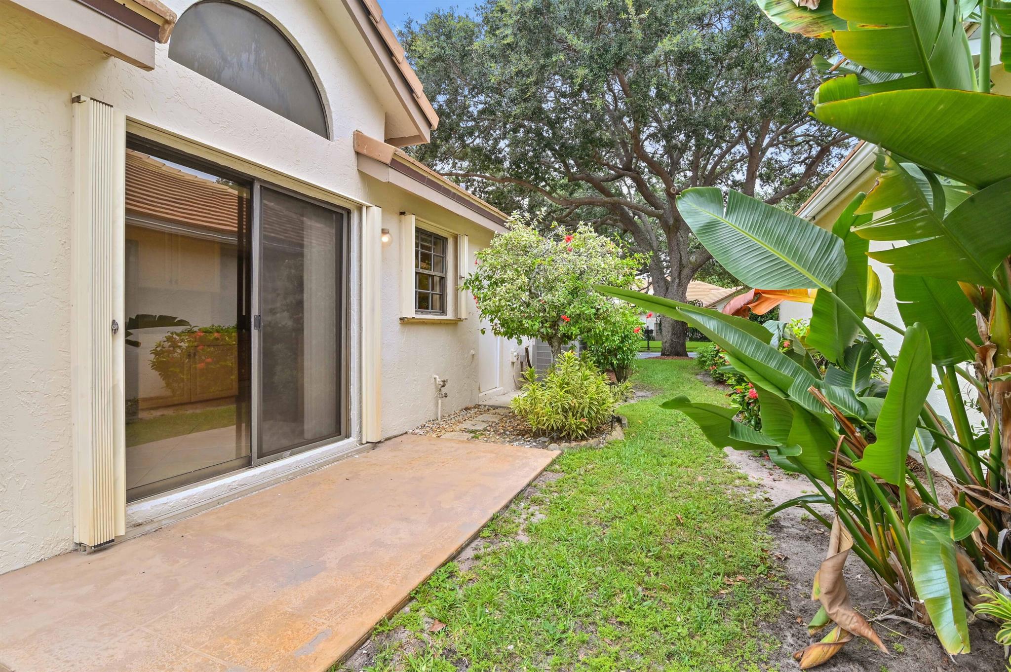 4340 Sherwood Forest Drive