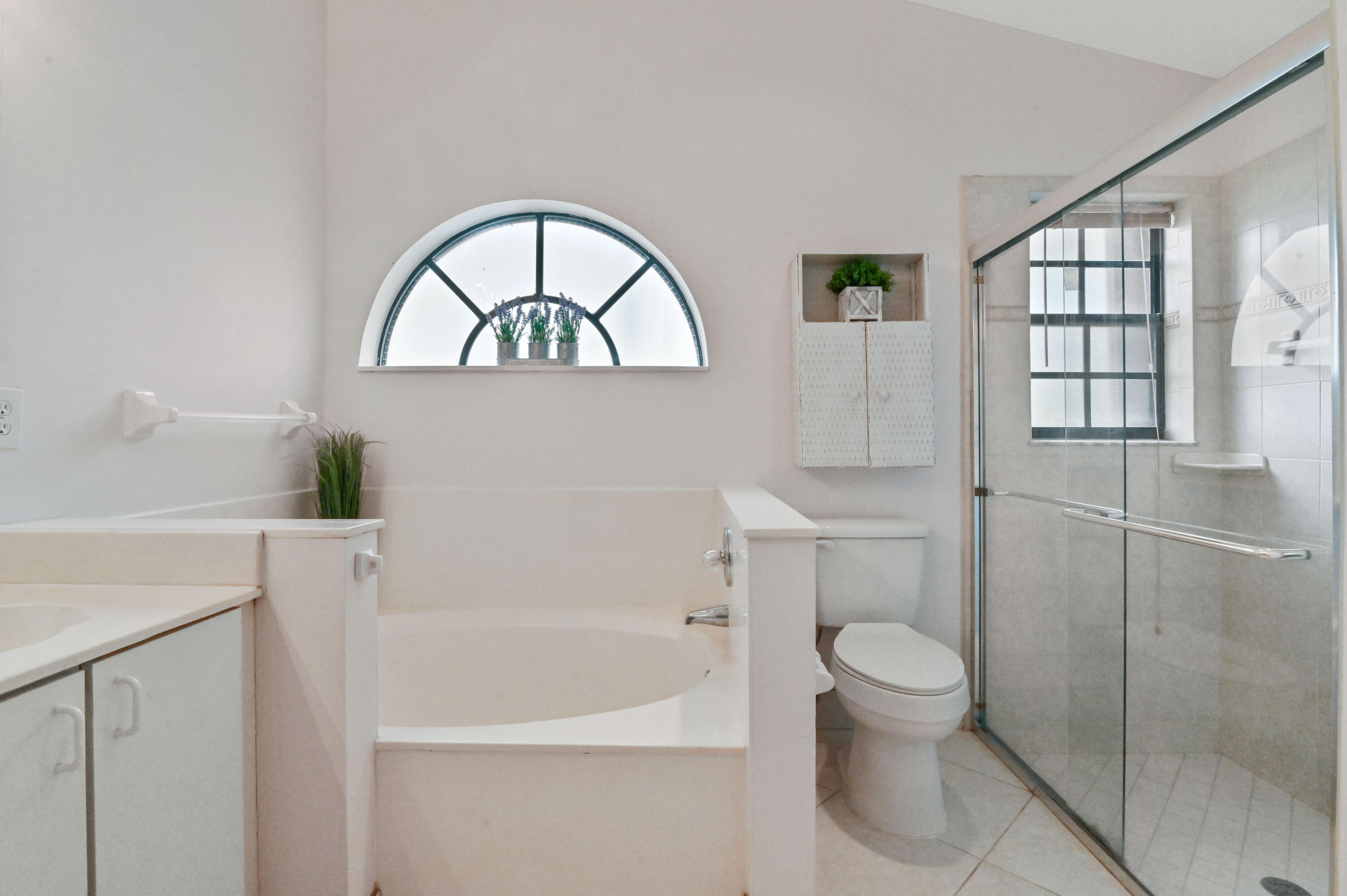 4340 Sherwood Forest Drive