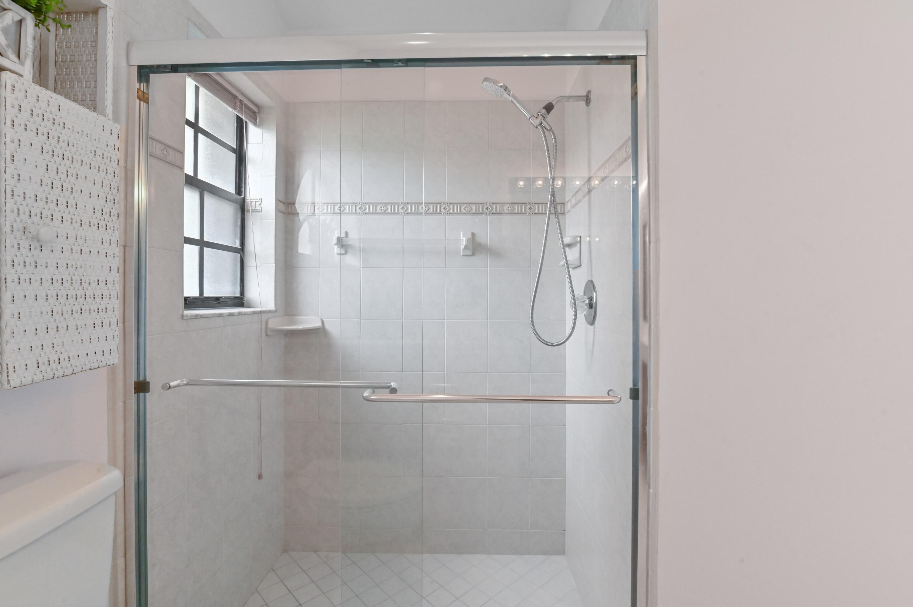 4340 Sherwood Forest Drive