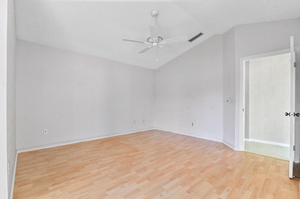 4340 Sherwood Forest Drive