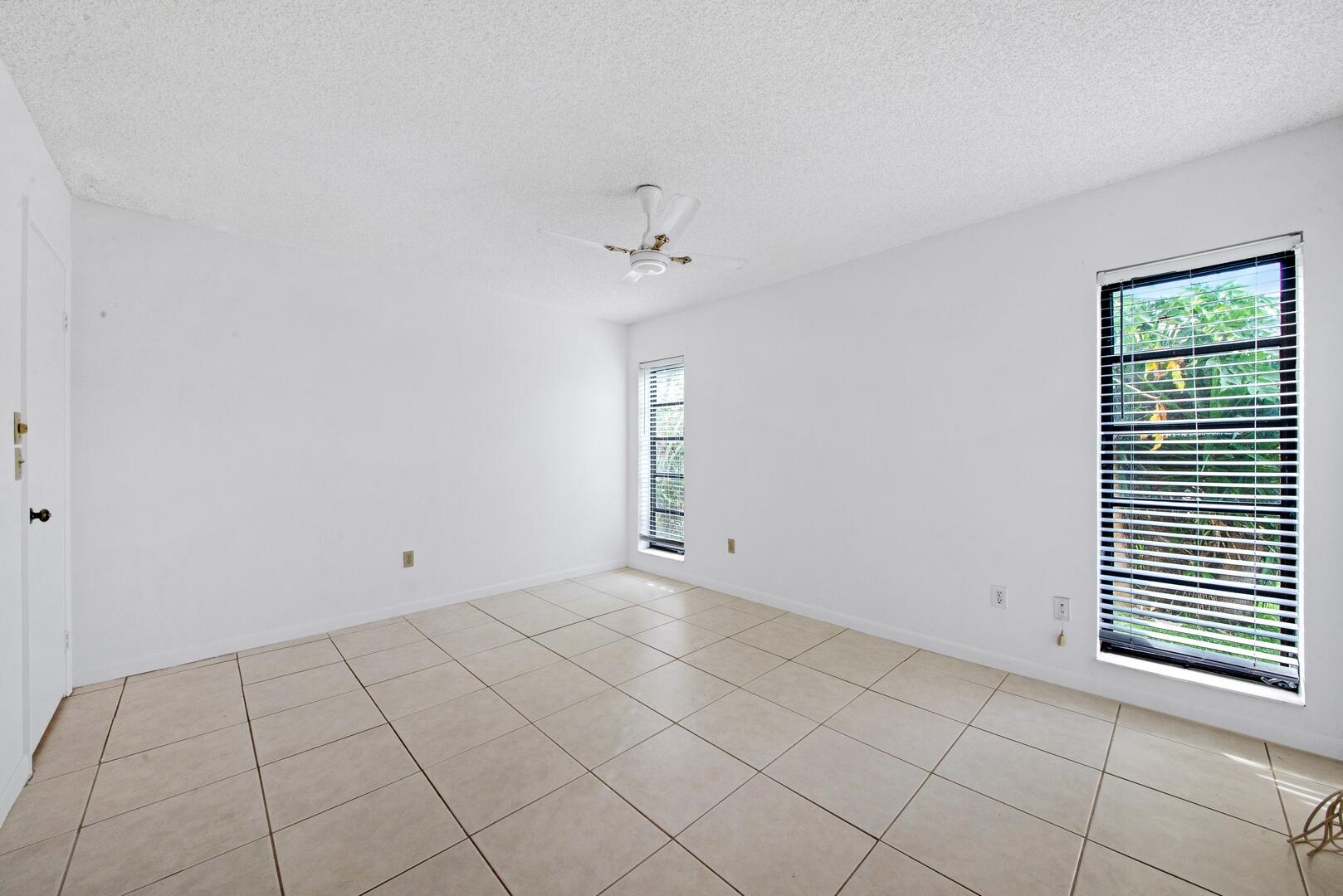 6306 White Sabal Palm Lane, Greenacres