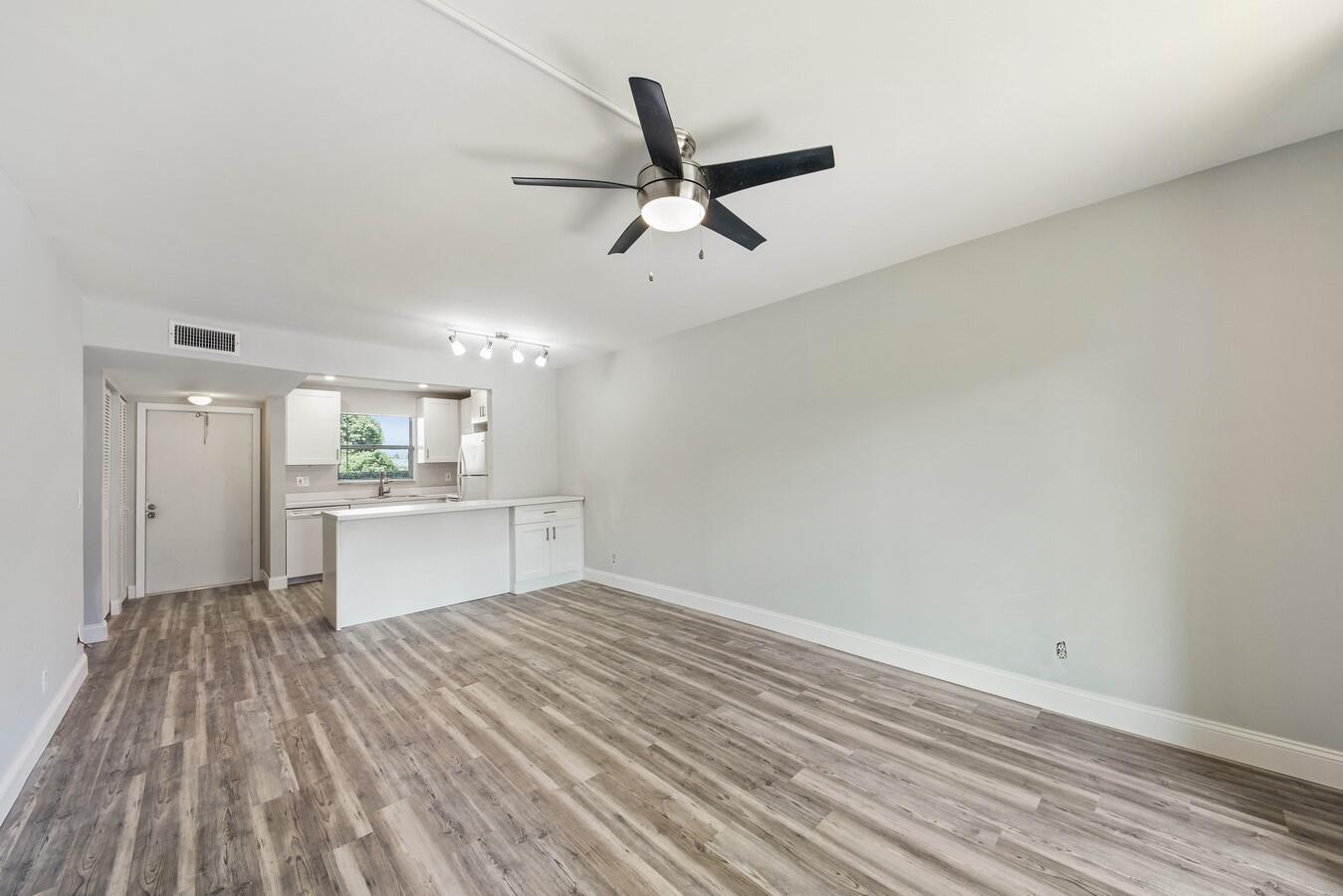 2755 W Atlantic Avenue, C-102