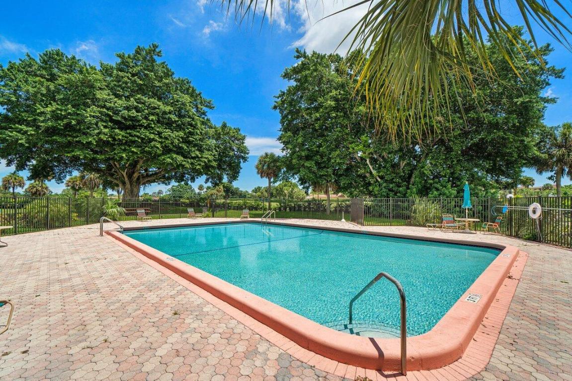 9440 SW 8th Street 420