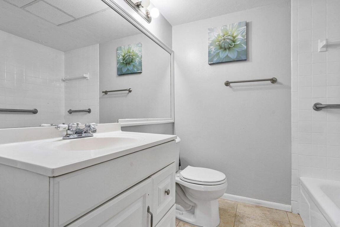 9440 SW 8th Street 420