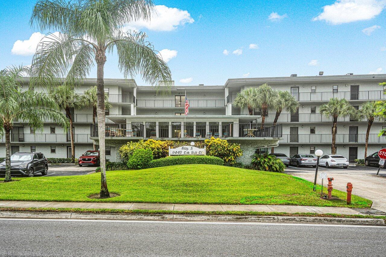 9440 SW 8th Street 420