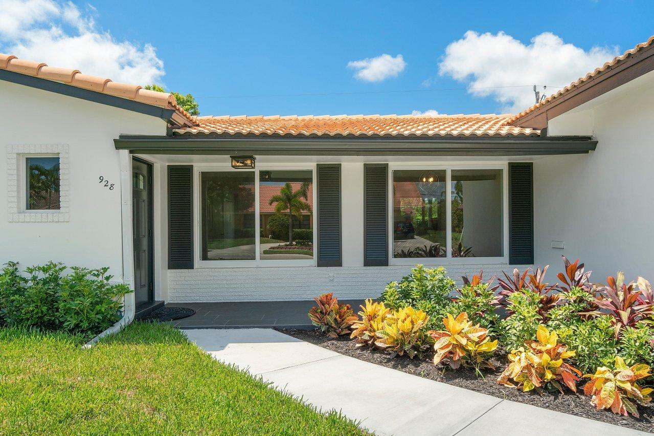 928 SW 4th Street