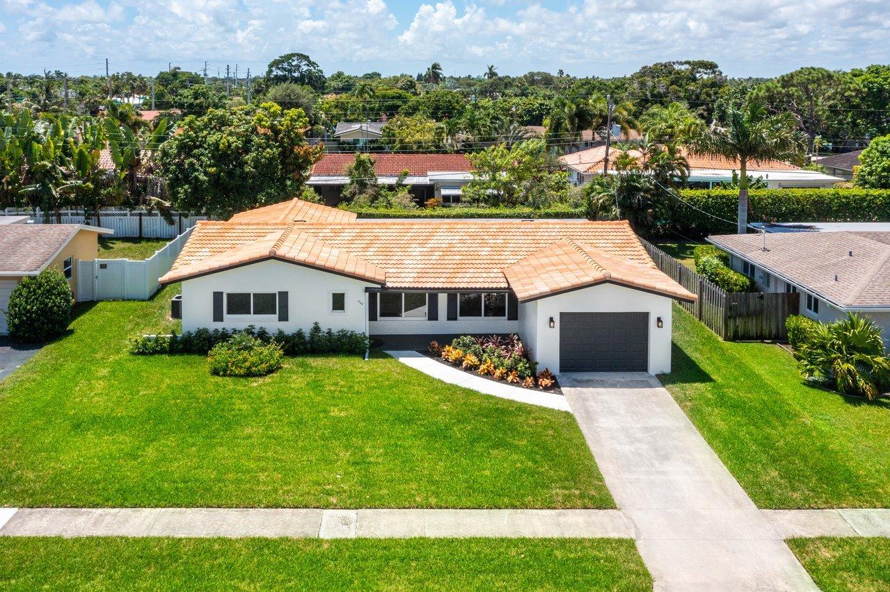 928 SW 4th Street