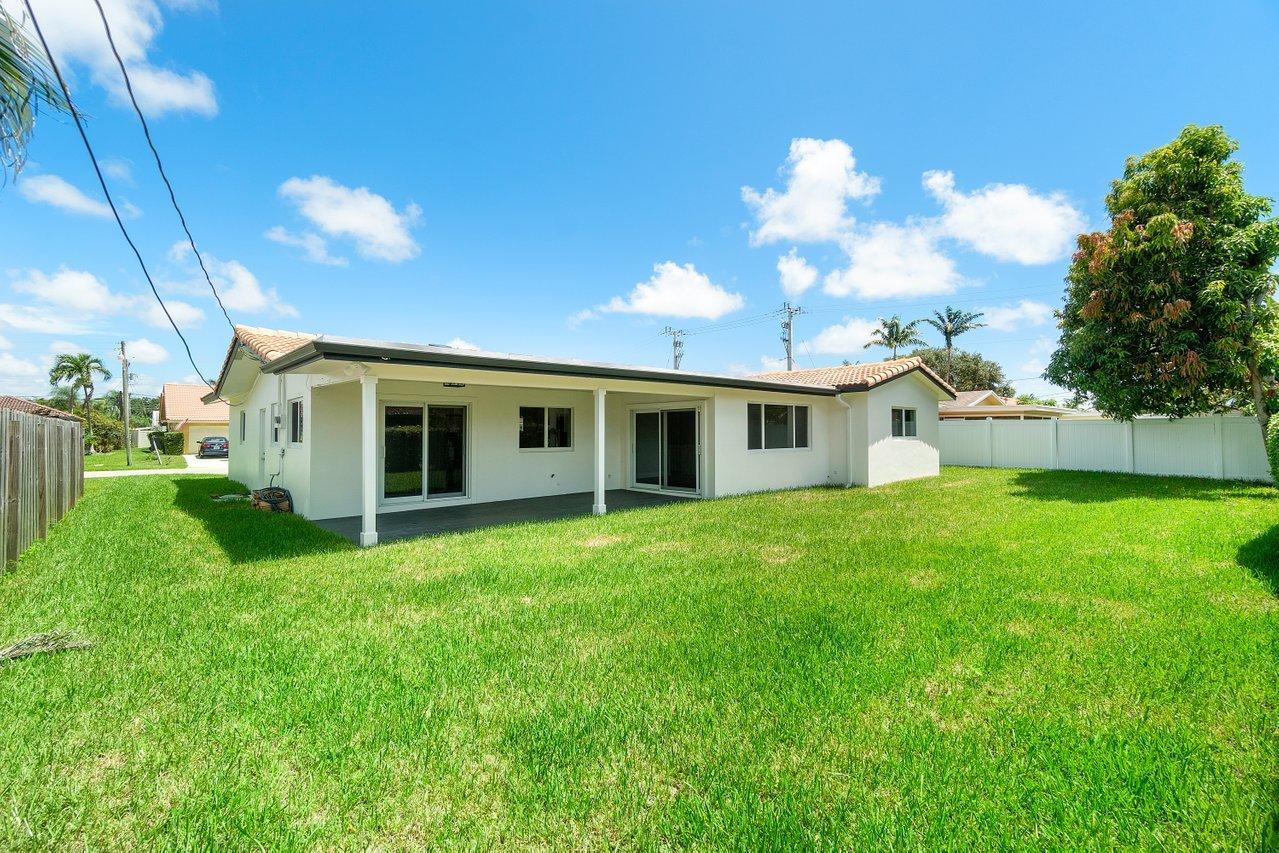 928 SW 4th Street