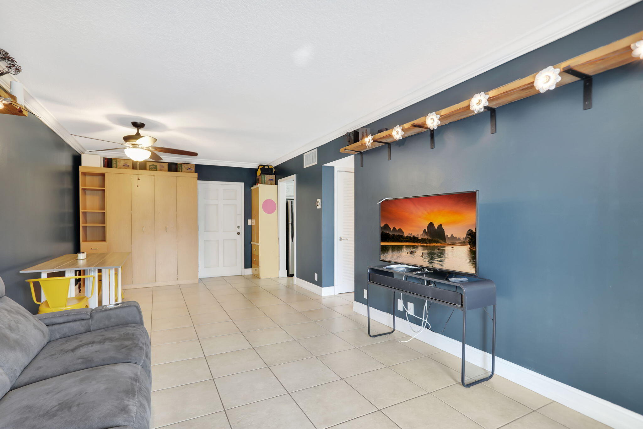 3216 SE 8th Street 202