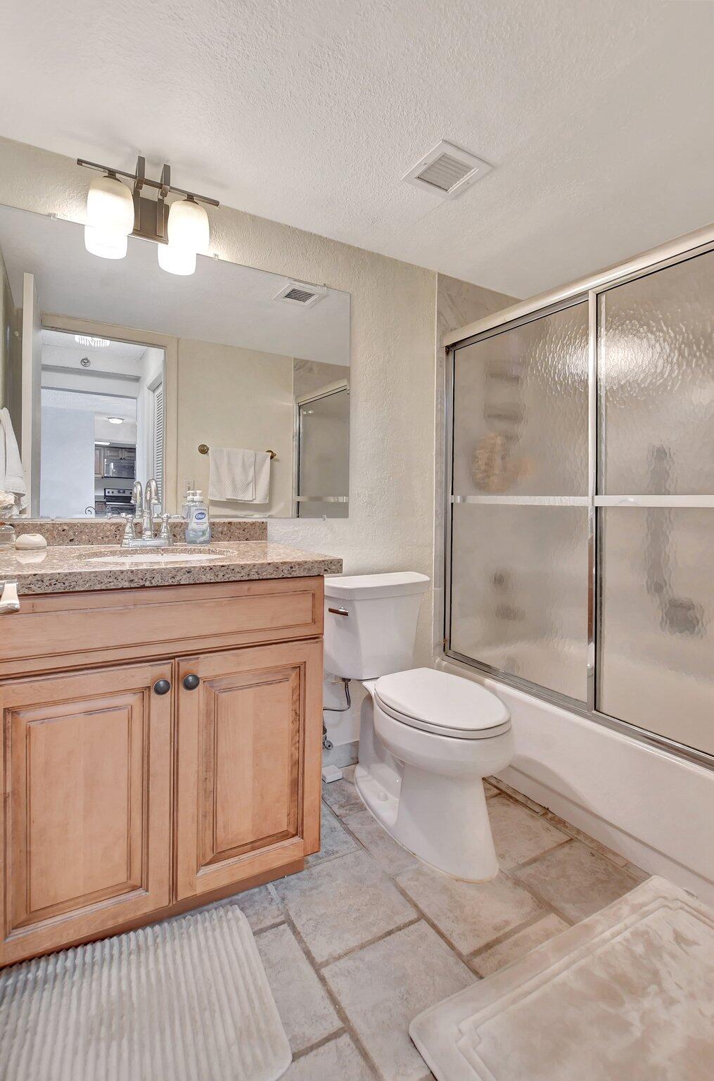 4505 S Ocean Boulevard 303, Highland Beach Unit: 303