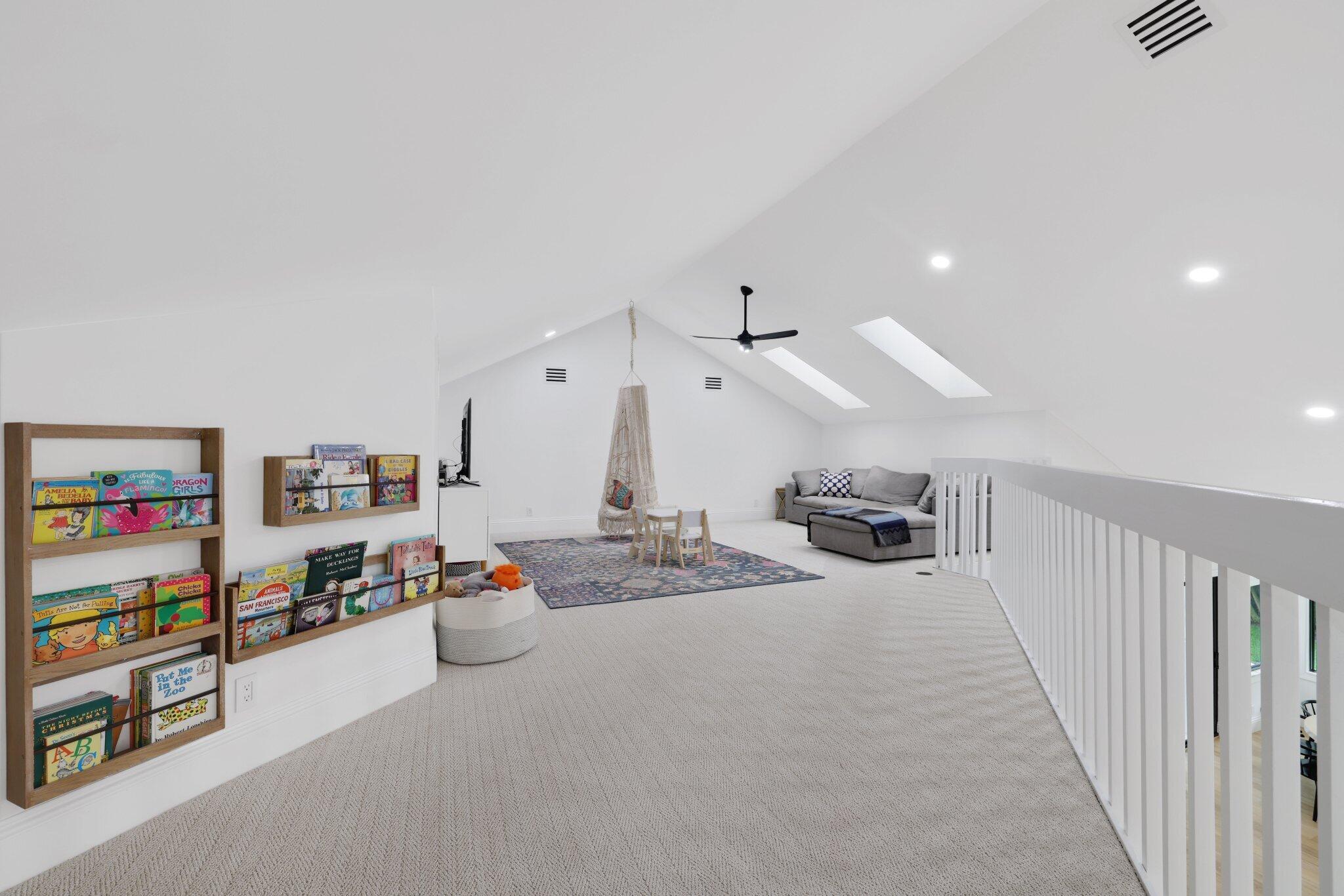 3235 Hyde Circle