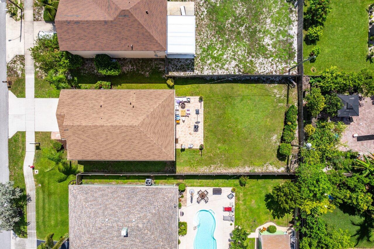 119 SW 2nd Avenue
