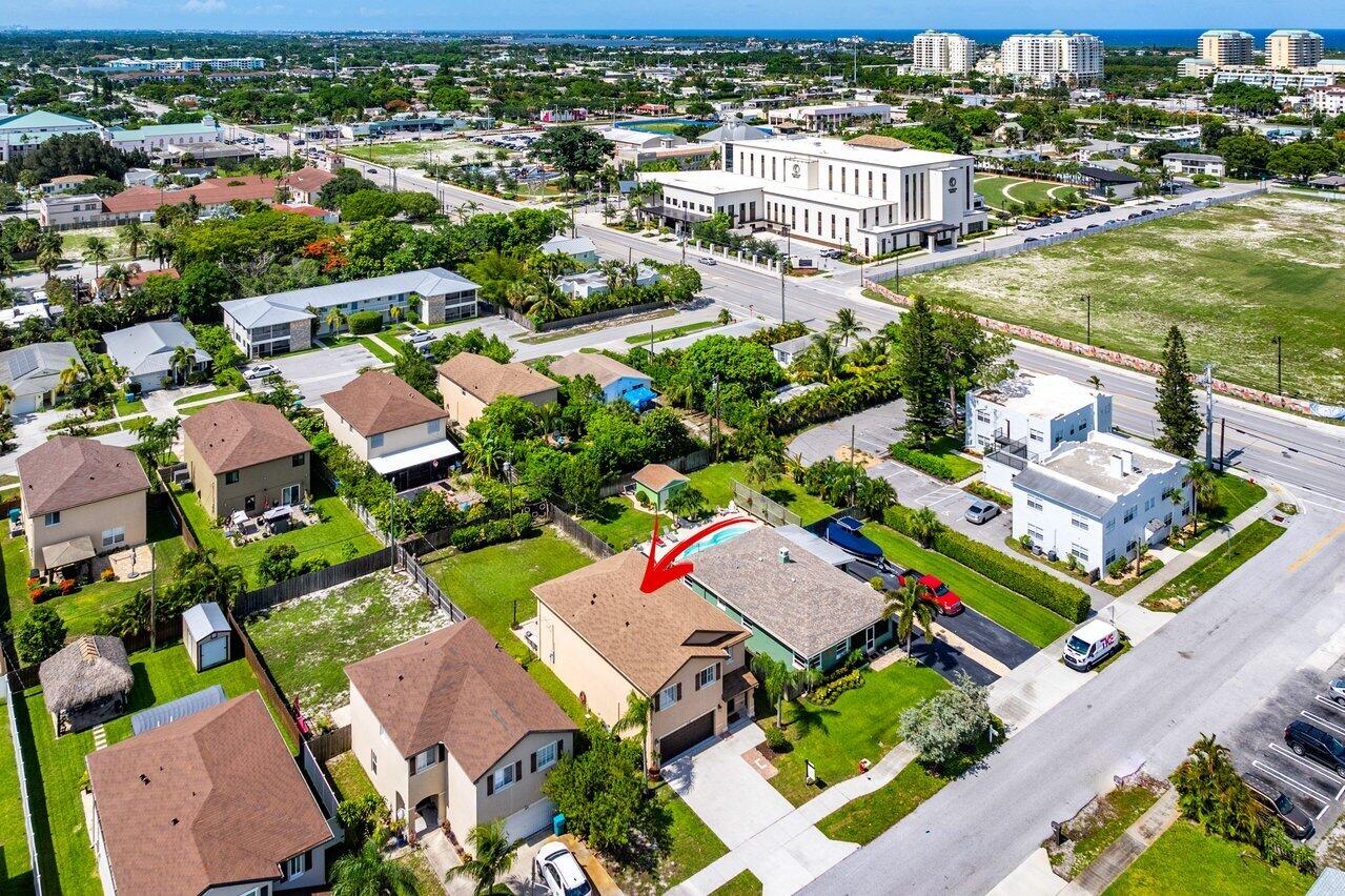 119 SW 2nd Avenue