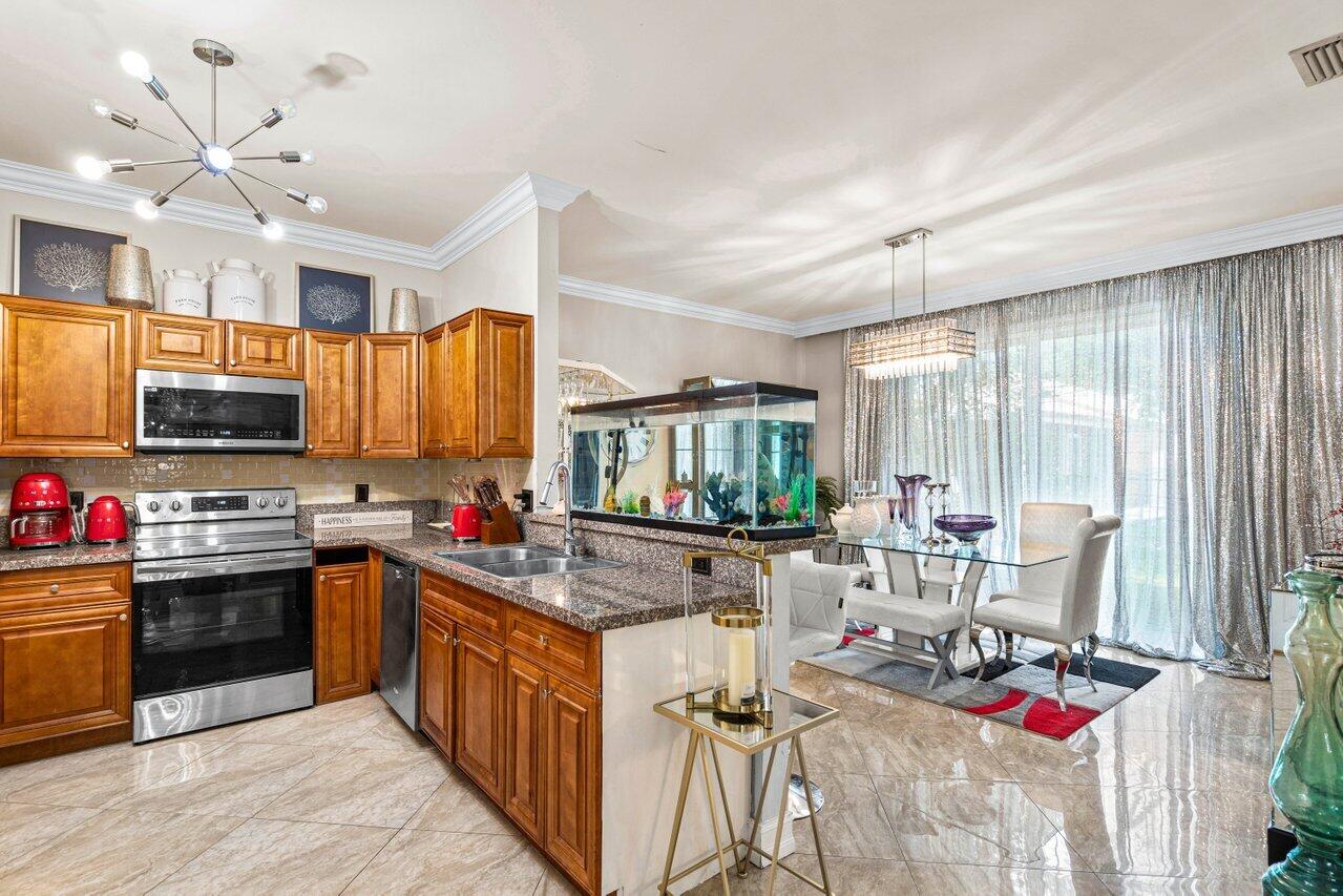 5831 Eagle Cay Terrace