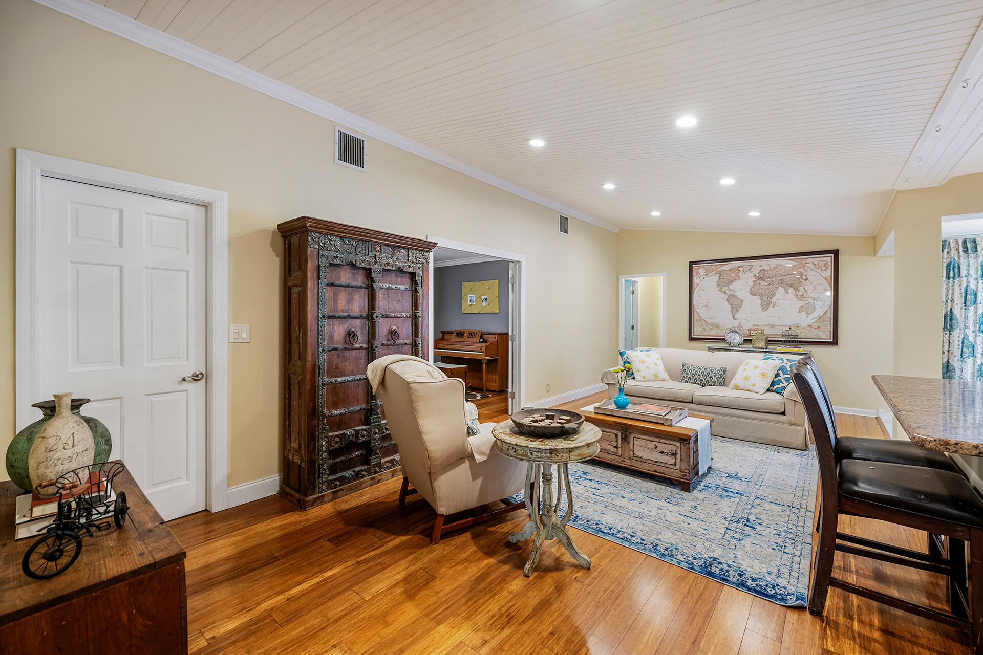 1498 W Royal Palm Road