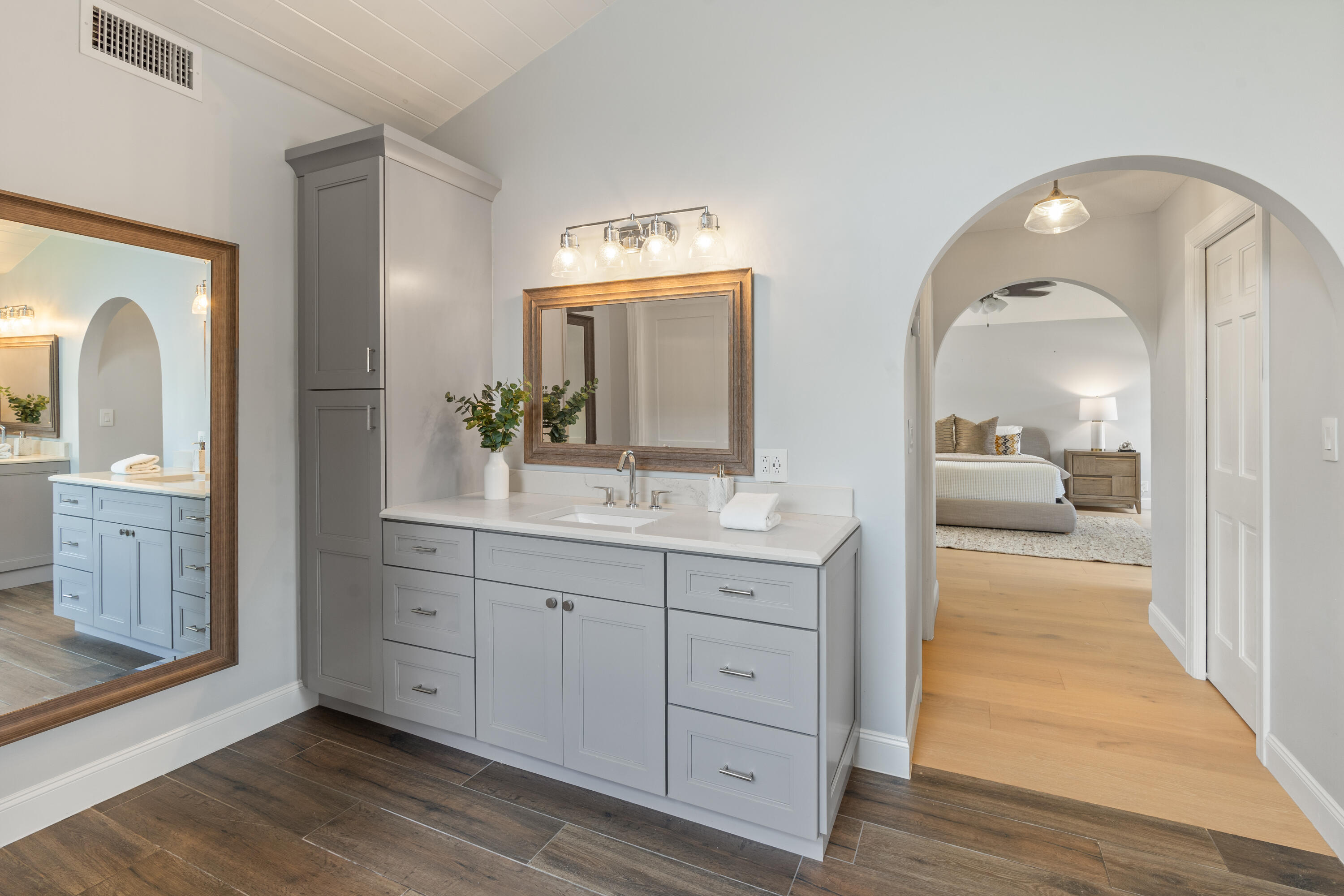 2940 NW 28th Terrace