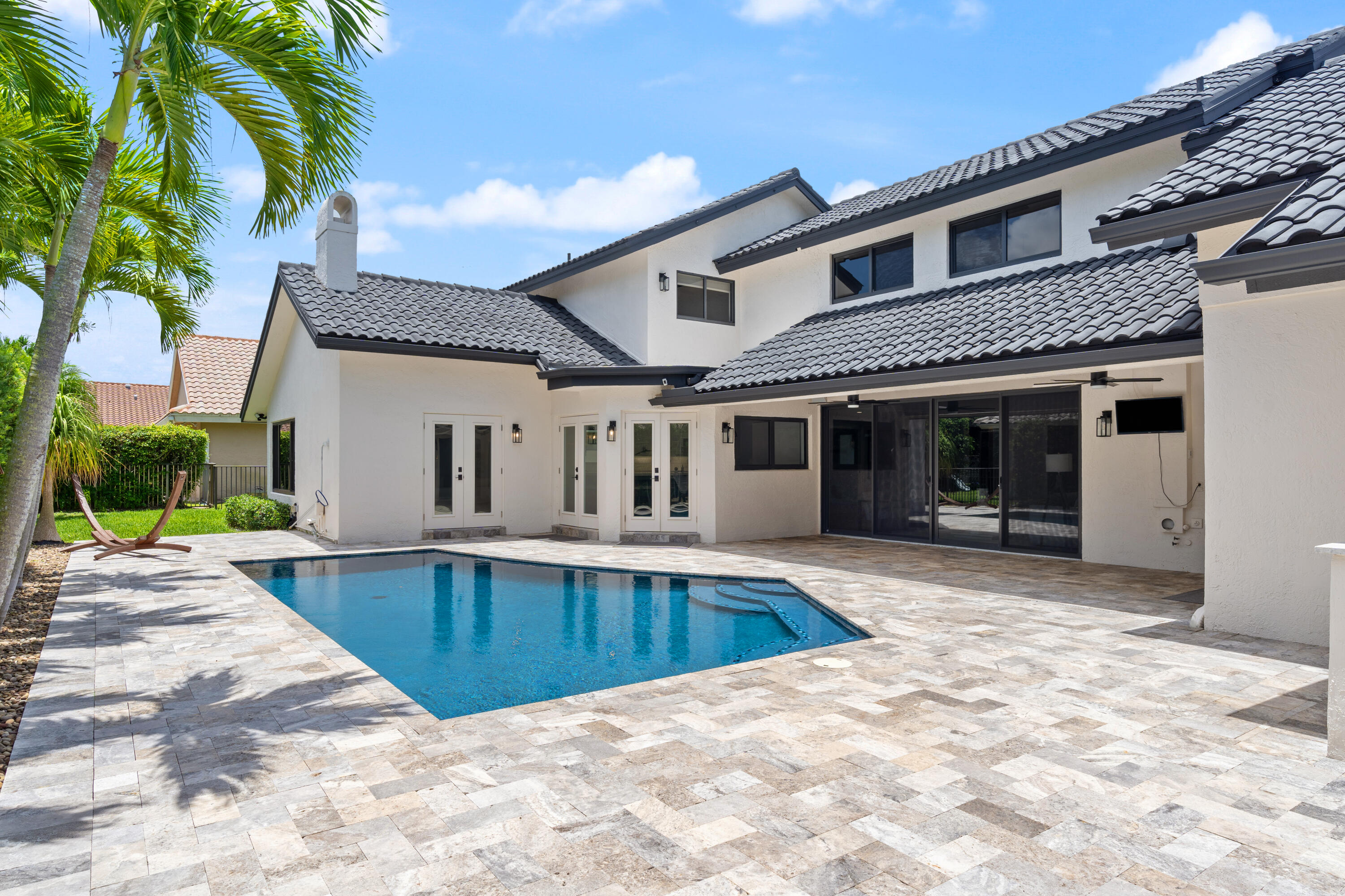 2940 NW 28th Terrace