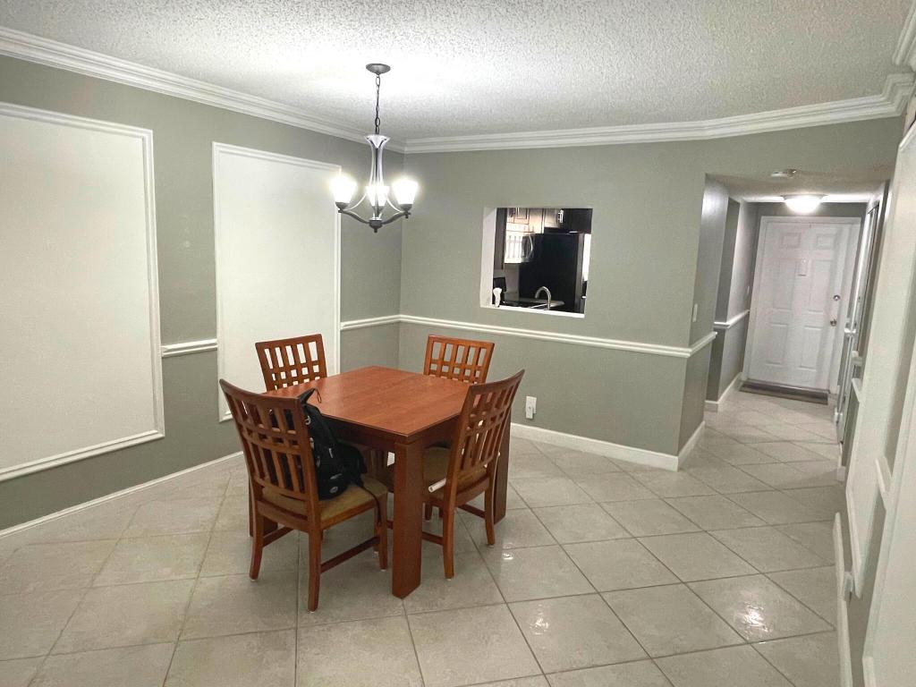 2805 SW 22nd Avenue 2070