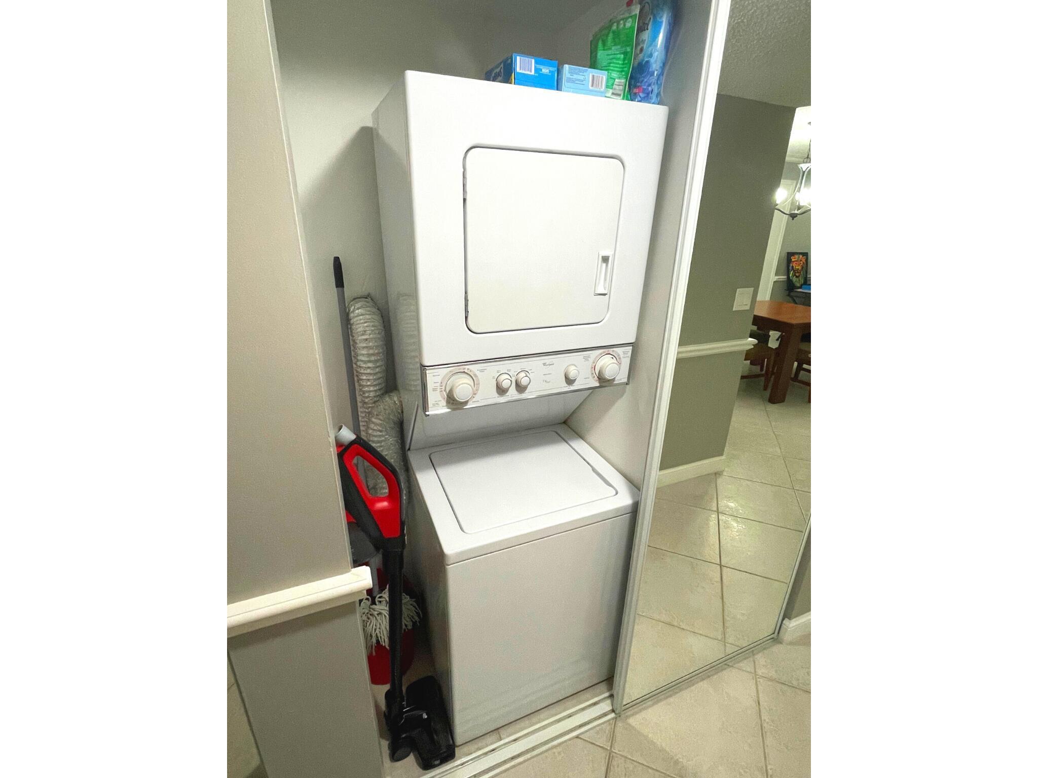 2805 SW 22nd Avenue 2070