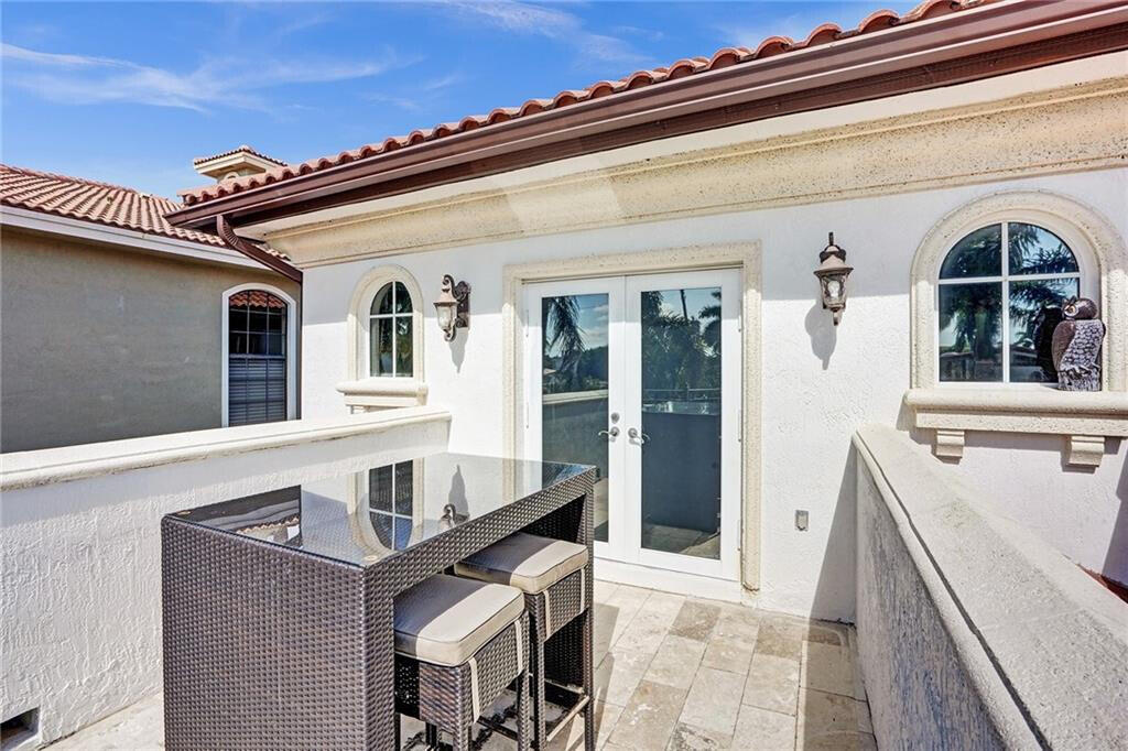 2801 NE 48th Street