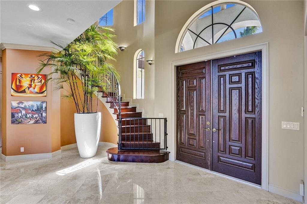 2801 NE 48th Street
