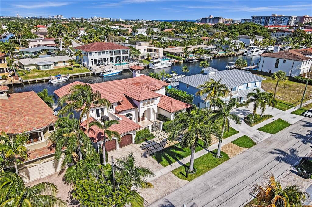 2801 NE 48th Street