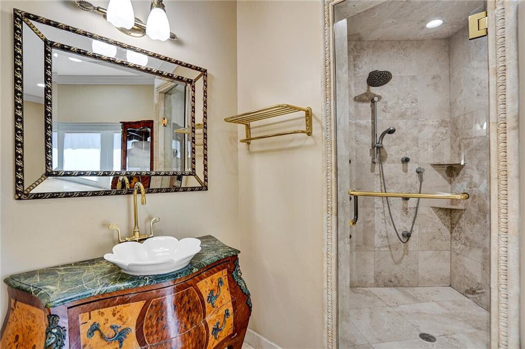 2801 NE 48th Street