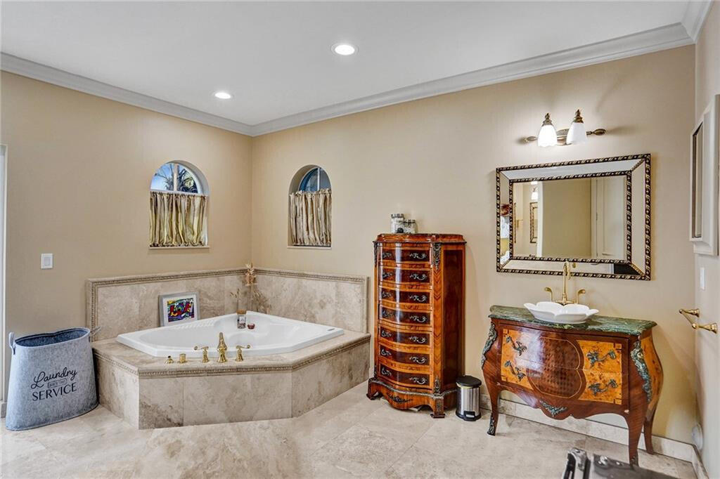 2801 NE 48th Street