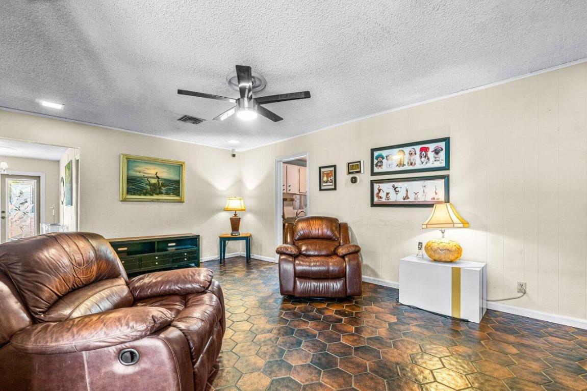 11941 Tara Drive, Plantation