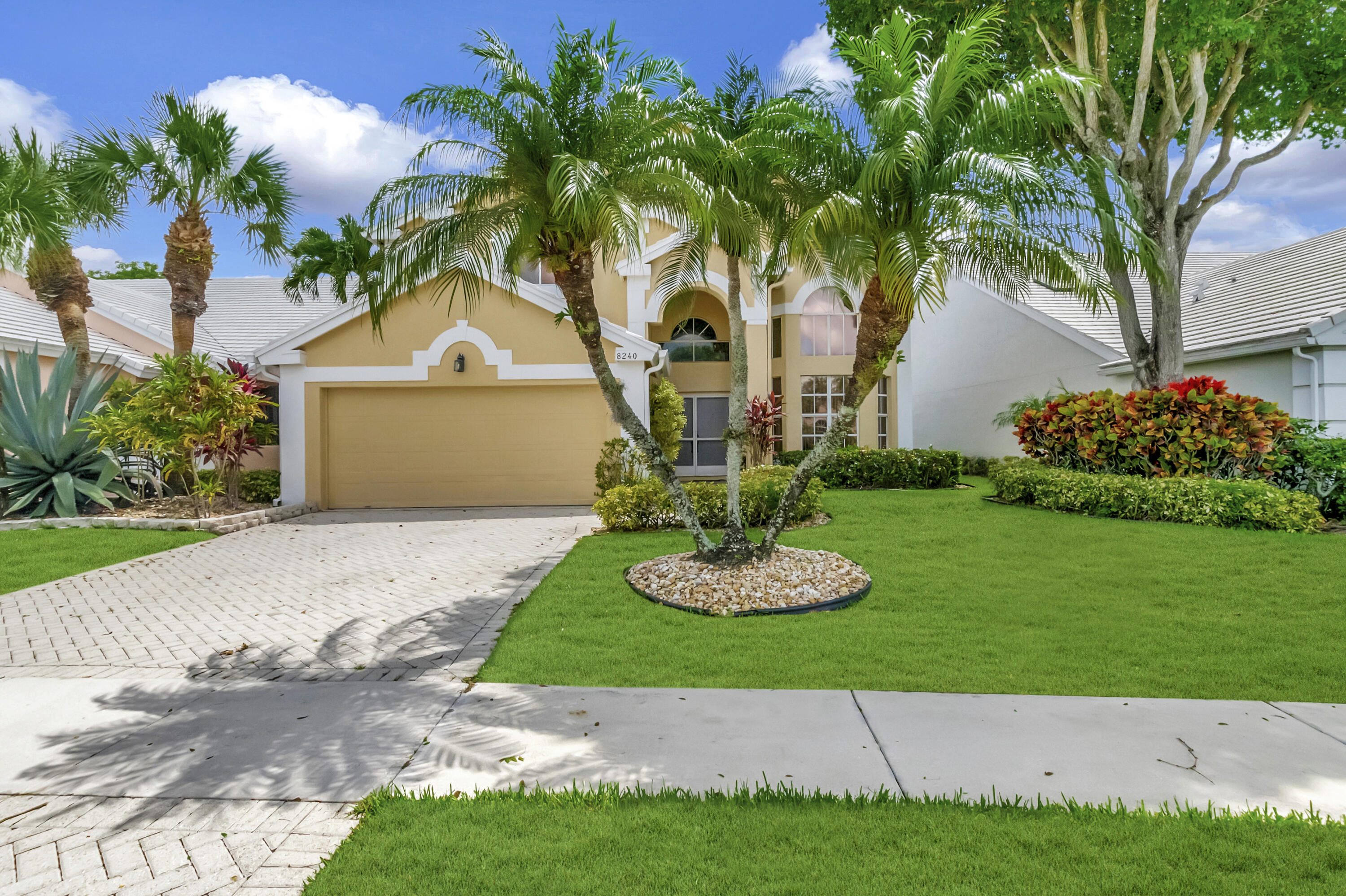 8240 Horseshoe Bay Road