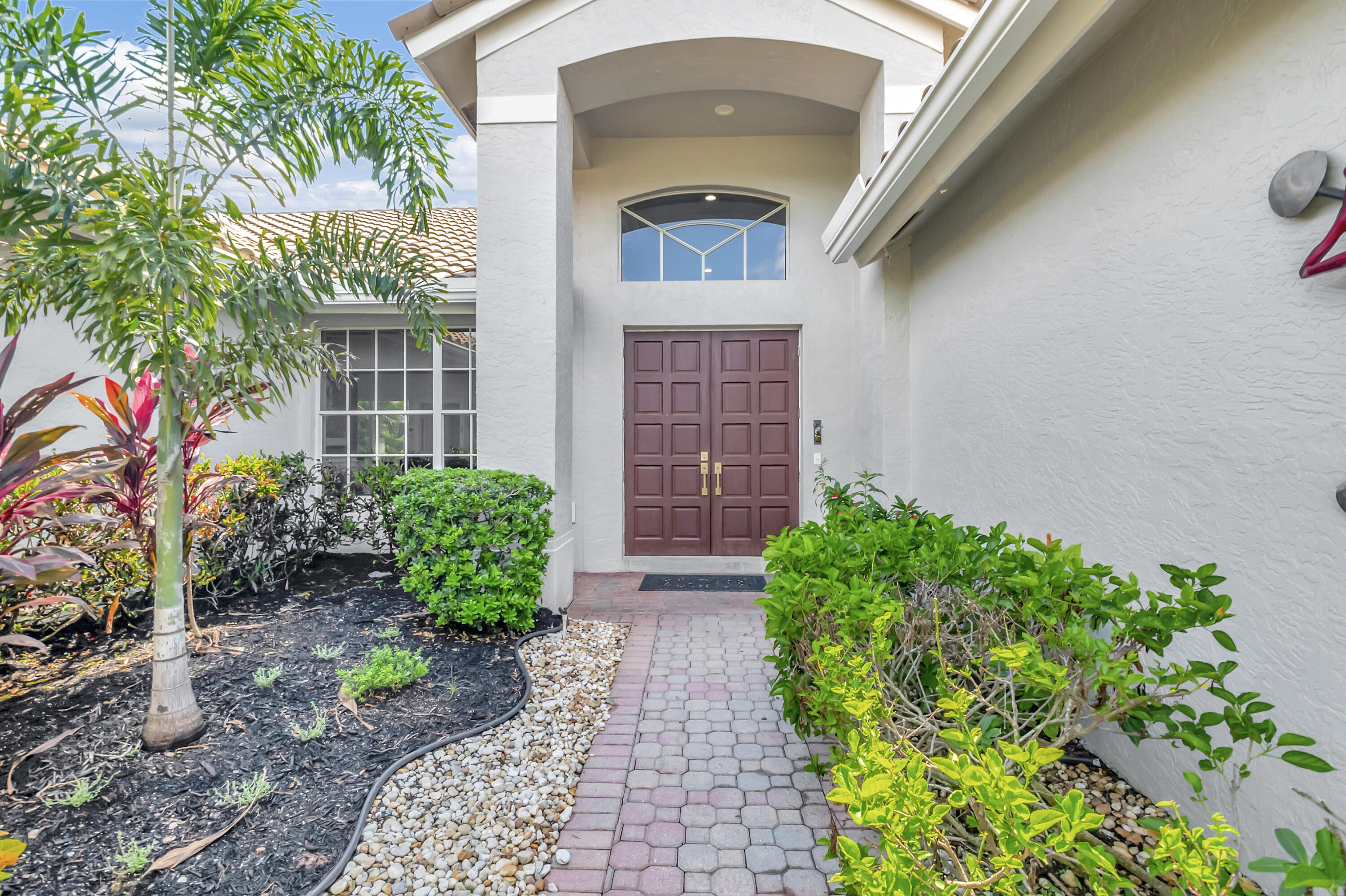 7823 Bridlington Drive Drive