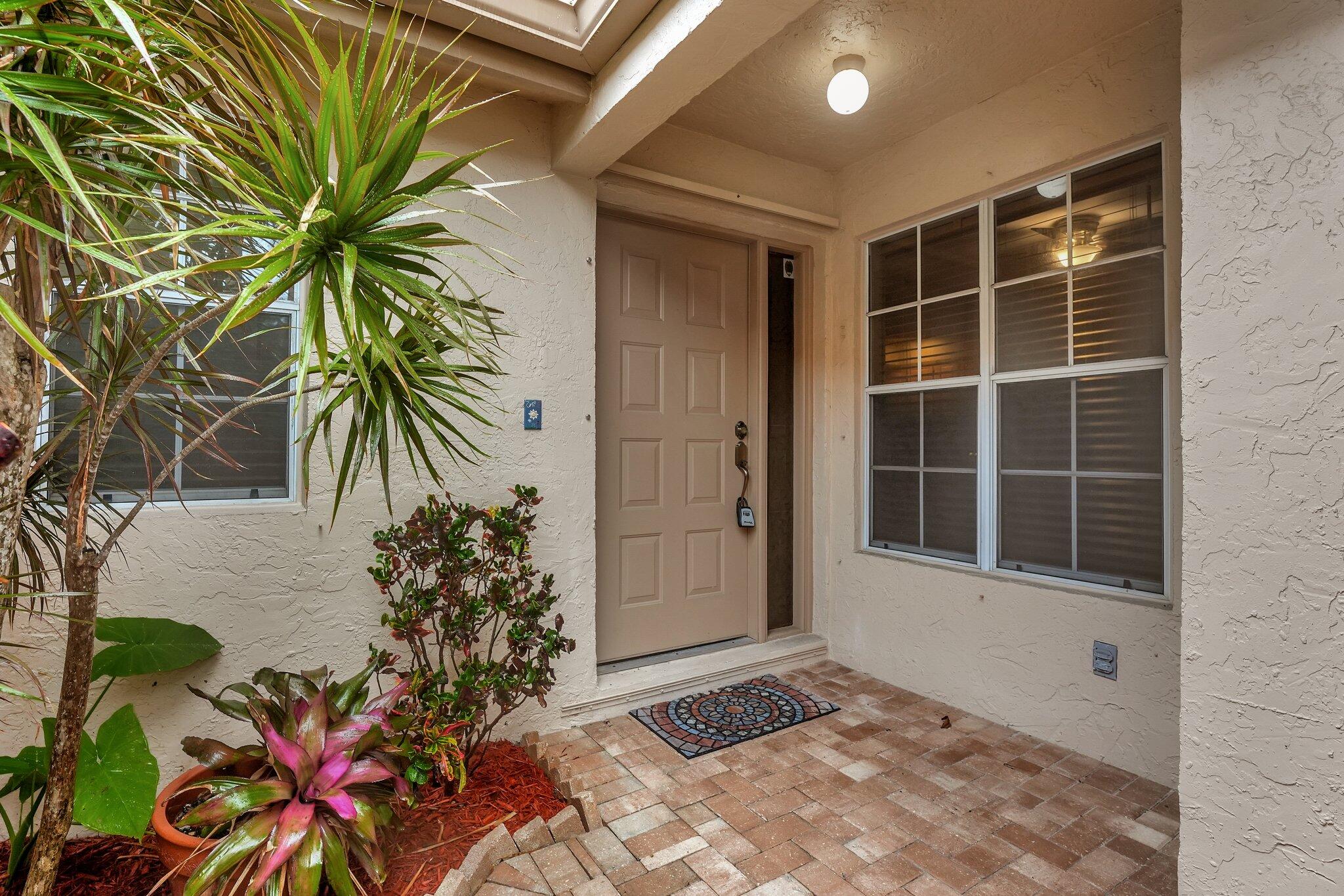 10802 Cypress Glen Drive 10802, Coral Springs Unit: 10802
