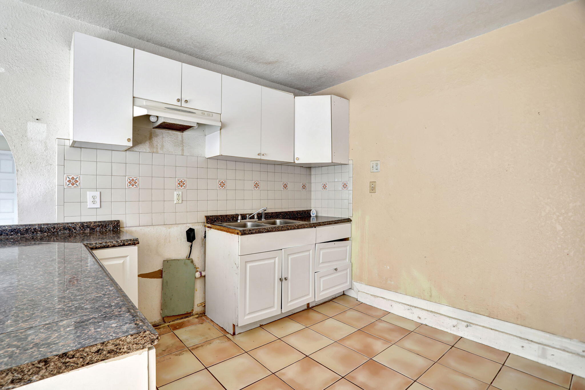 340 NW 69th Terrace