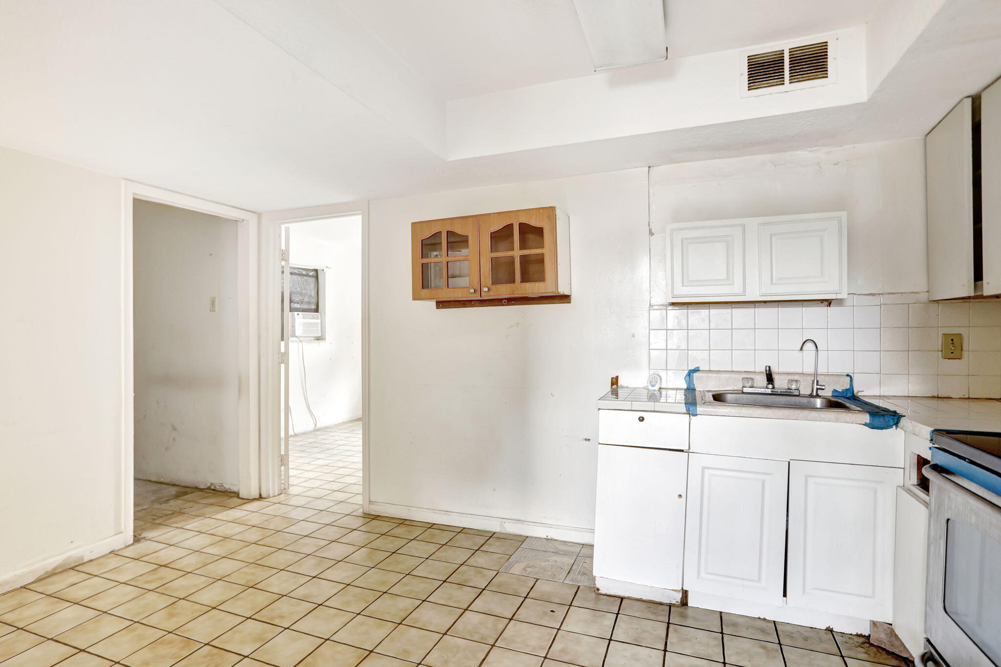 340 NW 69th Terrace