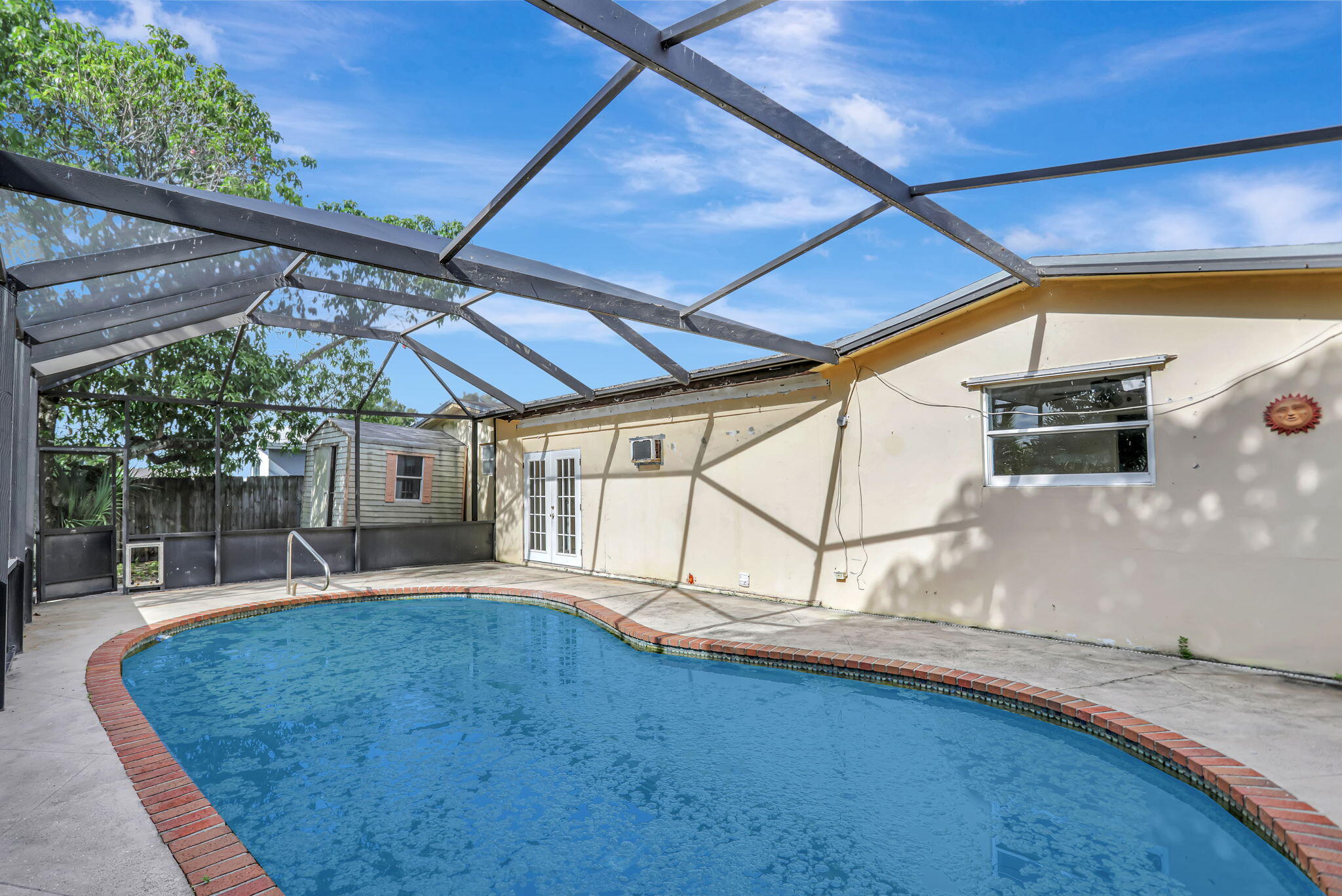 340 NW 69th Terrace