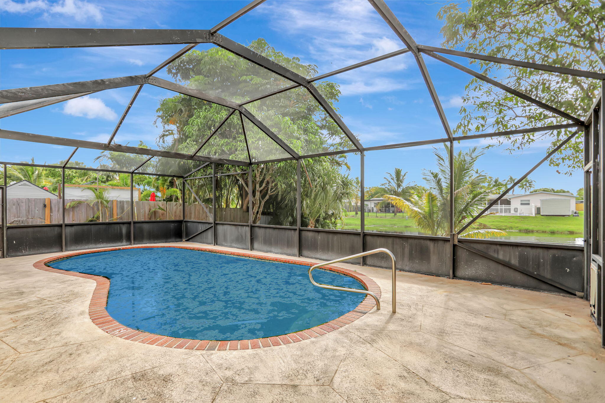340 NW 69th Terrace