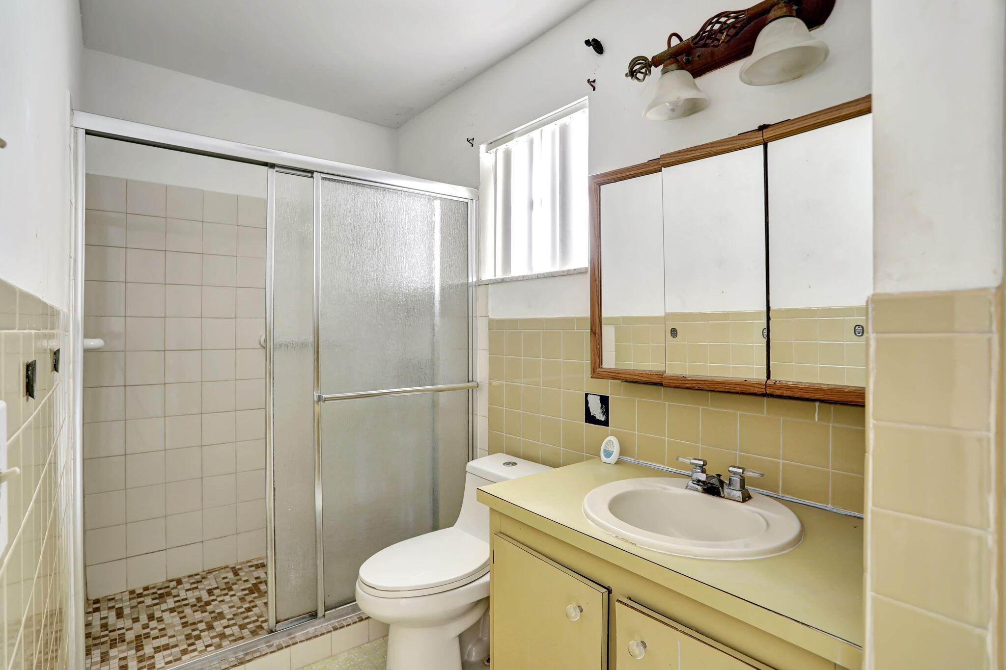340 NW 69th Terrace