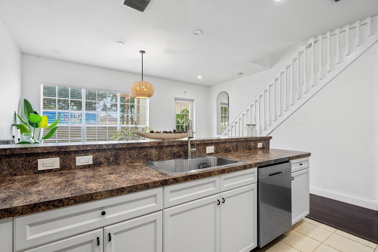 608 NW 24th Avenue, Boynton Beach