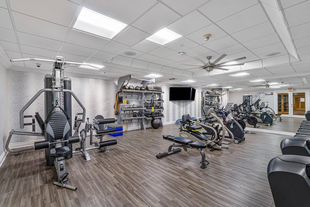 550 SE Mizner Boulevard B111