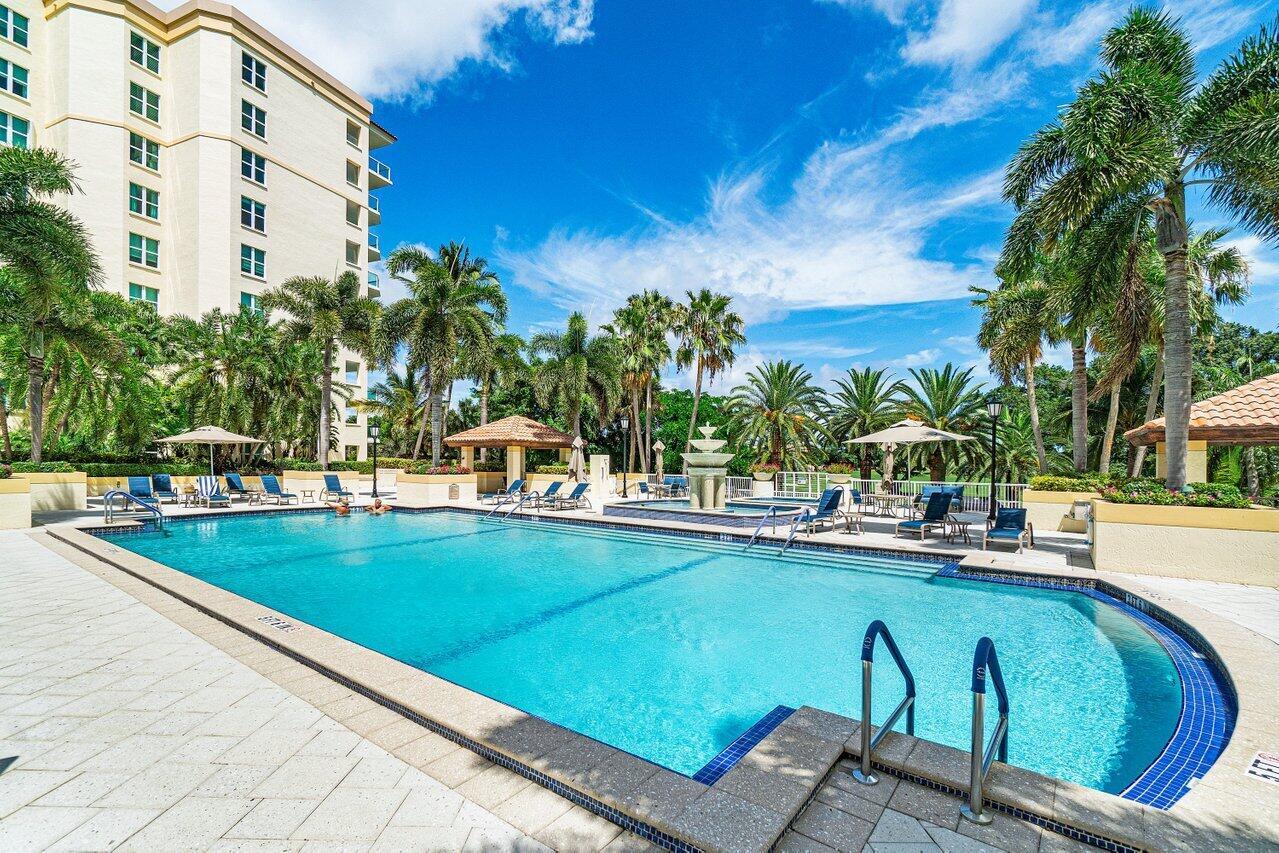 550 SE Mizner Boulevard B111
