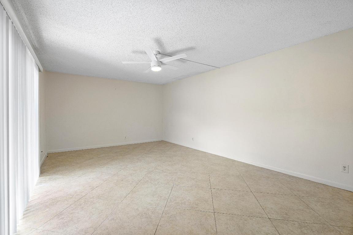 3112 Spanish Wells Drive, 14-B, Delray Beach Unit: 14-B