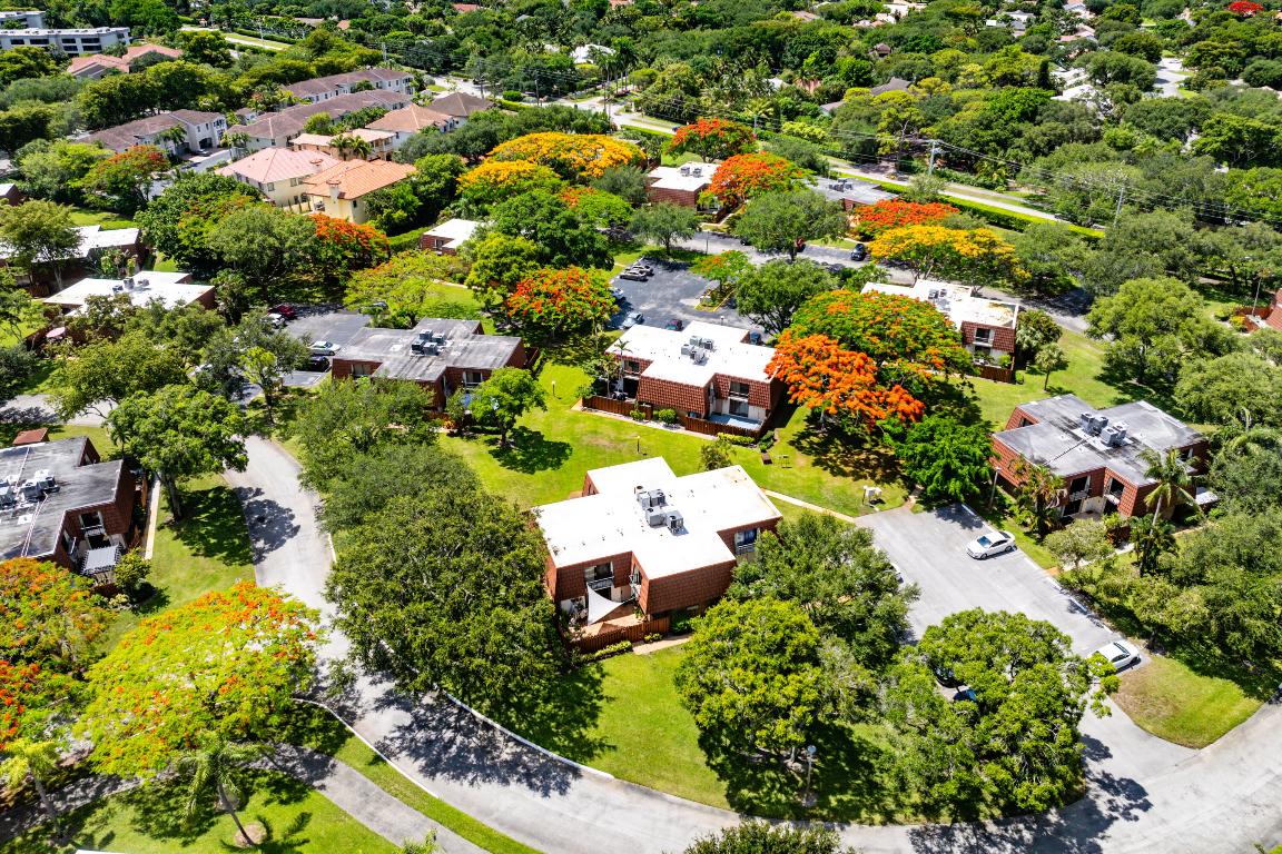 3112 Spanish Wells Drive, 14-B, Delray Beach Unit: 14-B