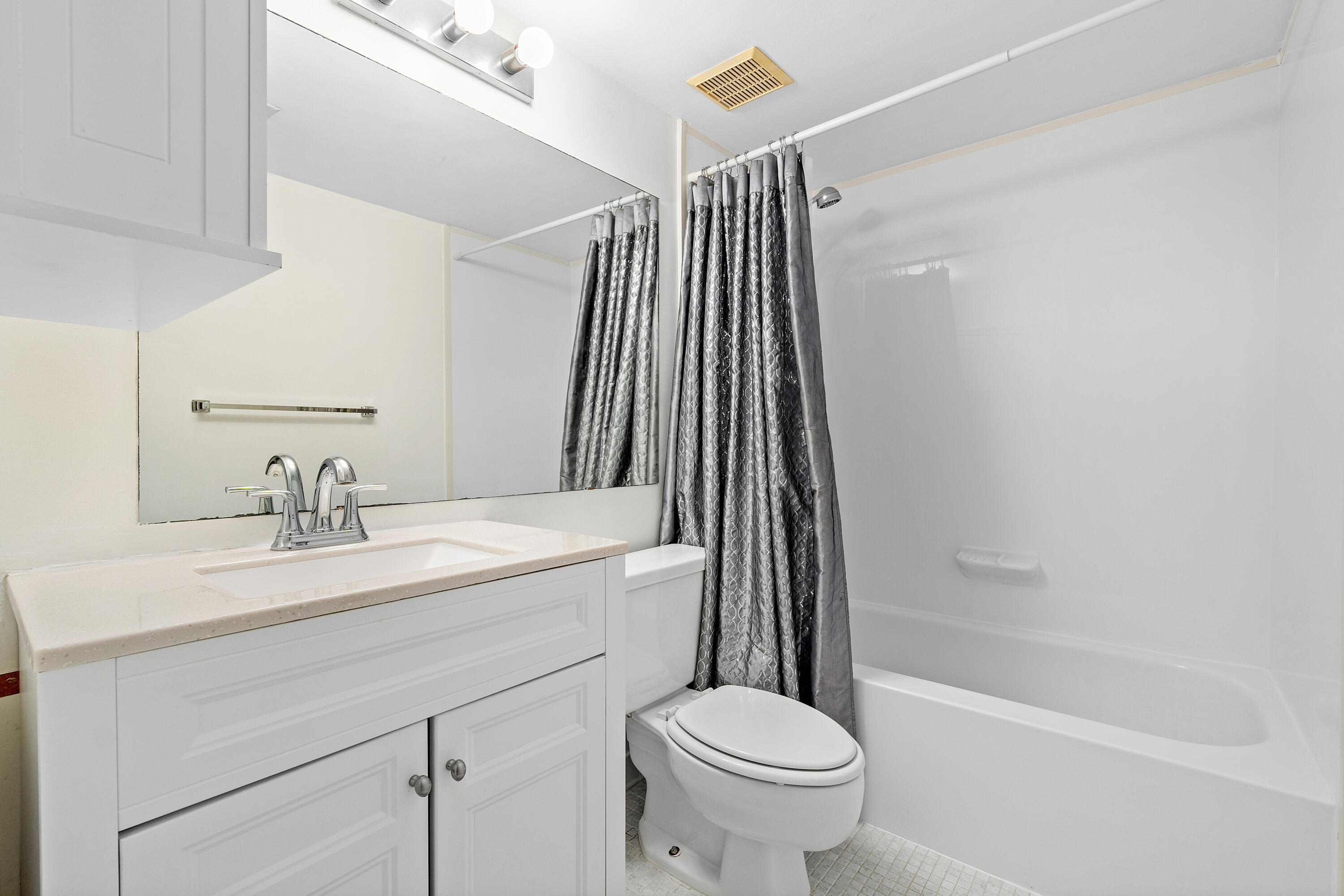 3112 Spanish Wells Drive, 14-B, Delray Beach Unit: 14-B