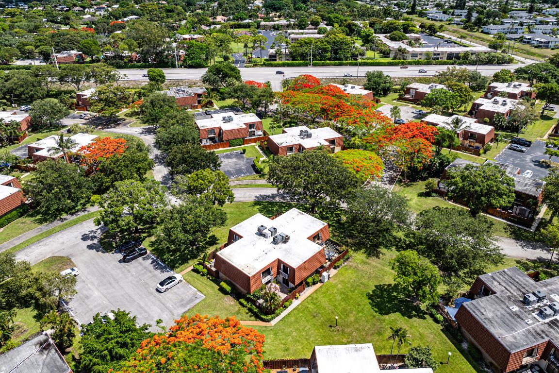 3112 Spanish Wells Drive, 14-B, Delray Beach Unit: 14-B