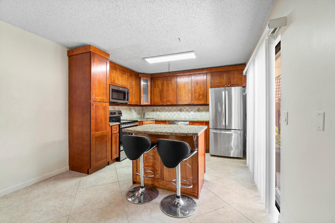 3112 Spanish Wells Drive, 14-B, Delray Beach Unit: 14-B